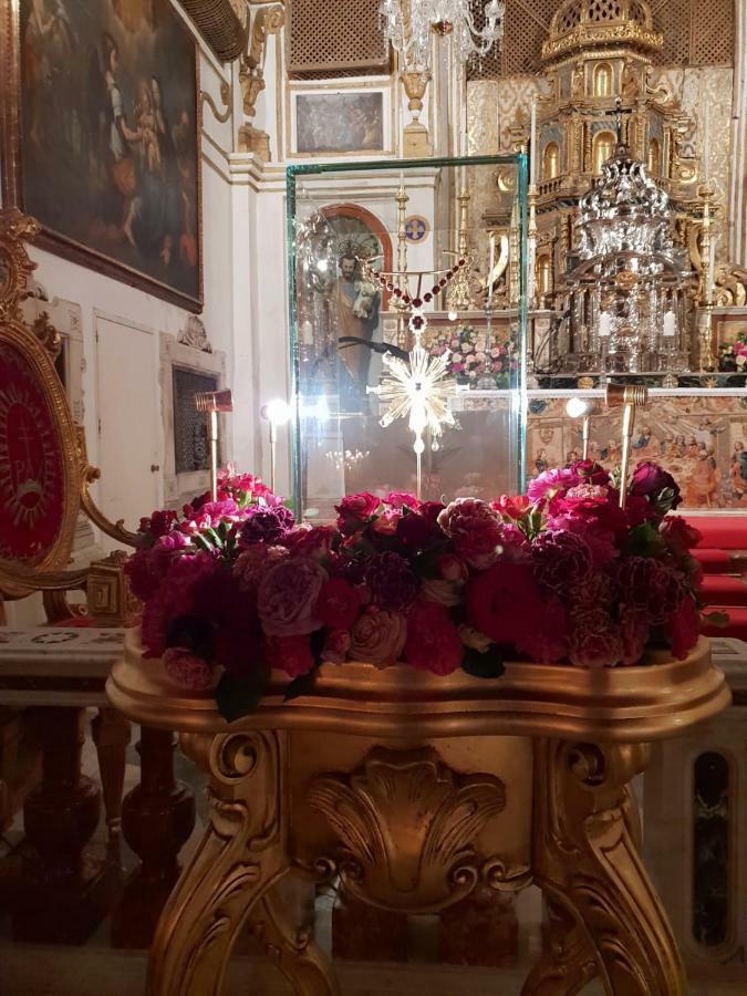 Don Fabrizio Rooms Палма де Монтекиаро Екстериор снимка